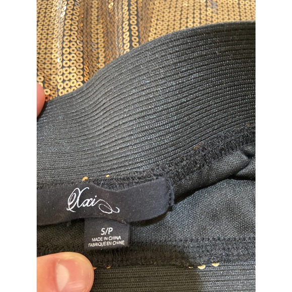 XXI Black Gold Sequin Mini Skirt Glamorous Sparkle Party Ready - Picture 5 of 5